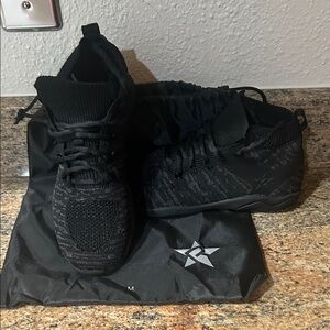 High Top Rebel Revolution Black Out